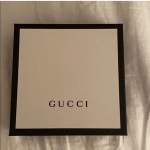 Gucci box